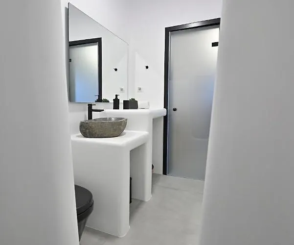 Granite Village Mykonos Aparthotel