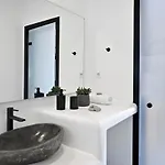 Granite Village Mykonos Aparthotel Ano Mera